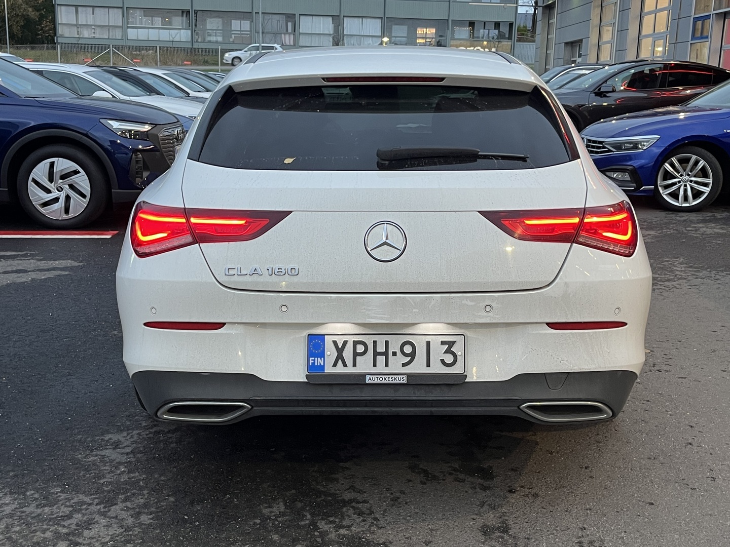 Mercedes-Benz - CLA - 180 A Shooting Brake Business Progressive - Farmari