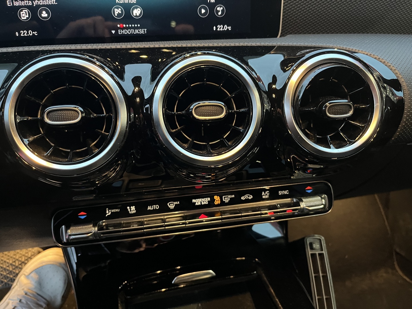 Mercedes-Benz - CLA - 180 A Shooting Brake Business Progressive - Farmari