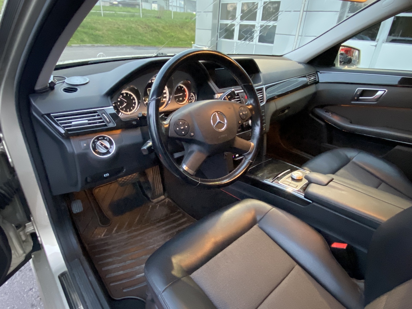 Mercedes-Benz - E - 250 CDI BE T 4Matic A Premium Business - Farmari