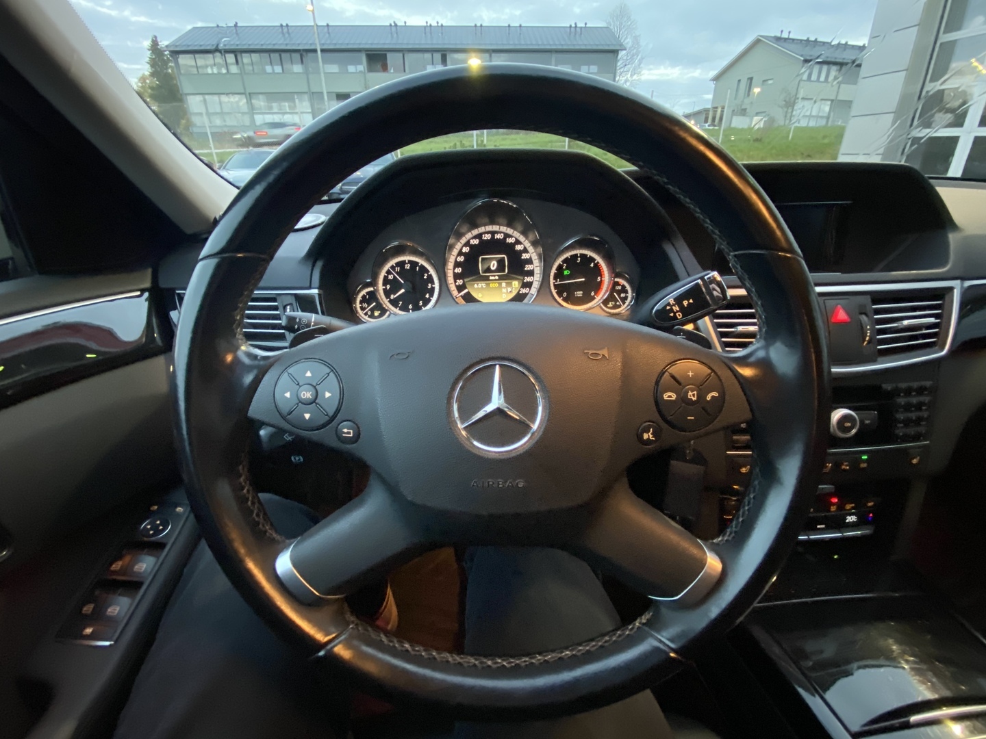 Mercedes-Benz - E - 250 CDI BE T 4Matic A Premium Business - Farmari