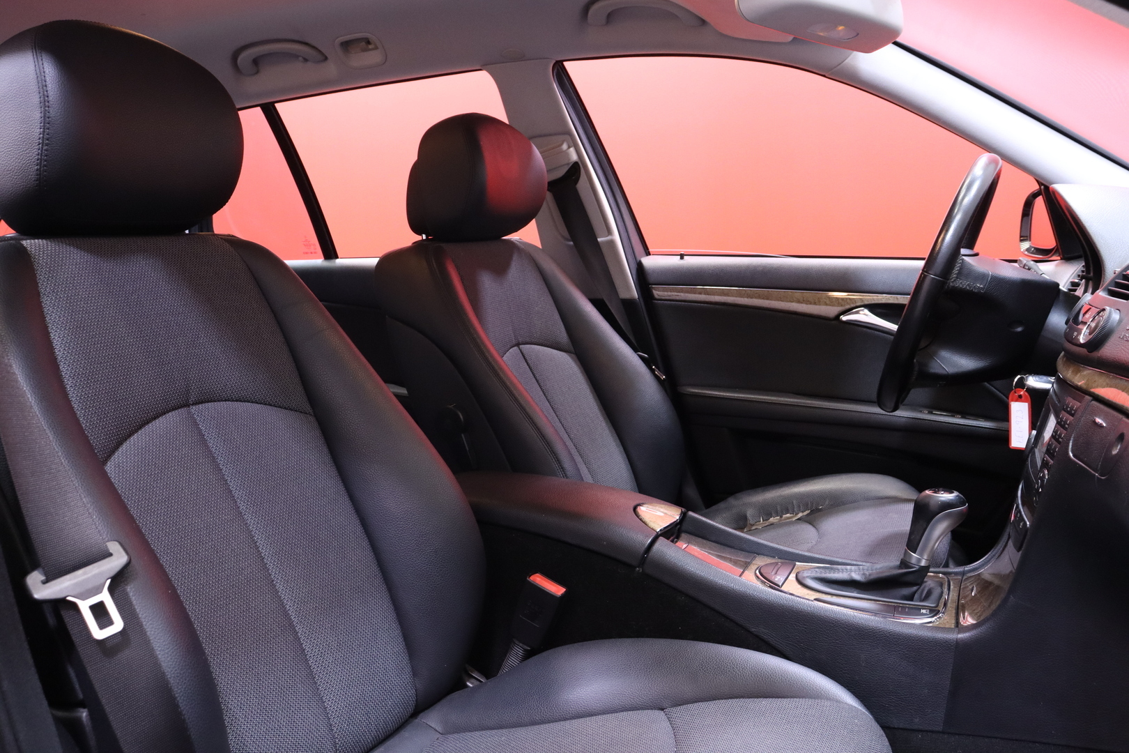 Mercedes-Benz - E - 220 CDI T A Business - Farmari