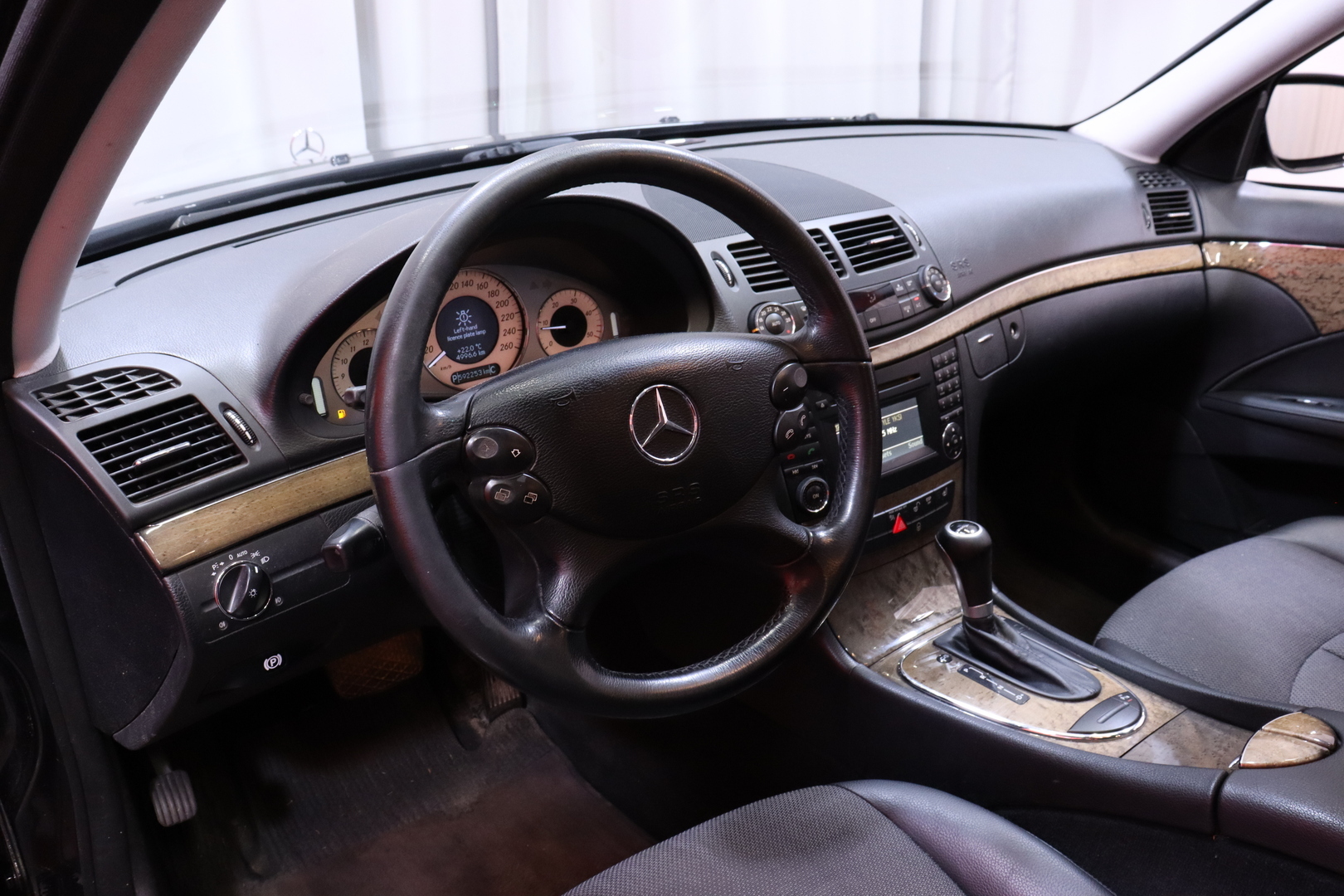 Mercedes-Benz - E - 220 CDI T A Business - Farmari