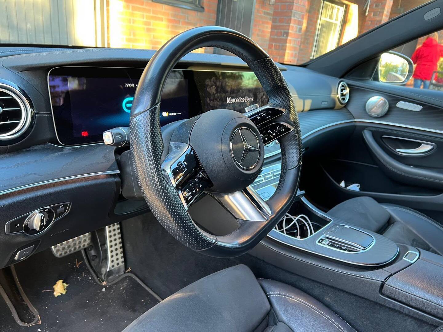 Mercedes-Benz - E - 300 de 4MATIC Sedan AMG - Sedan