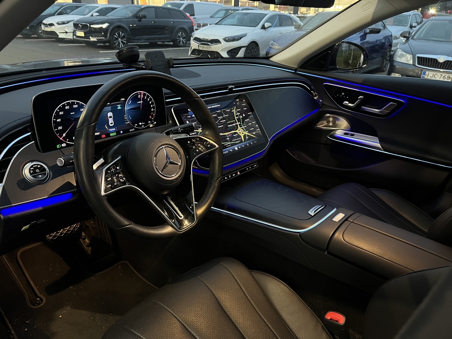 Mercedes-Benz - E - 400 e 4MATIC A Premium Edition - Sedan
