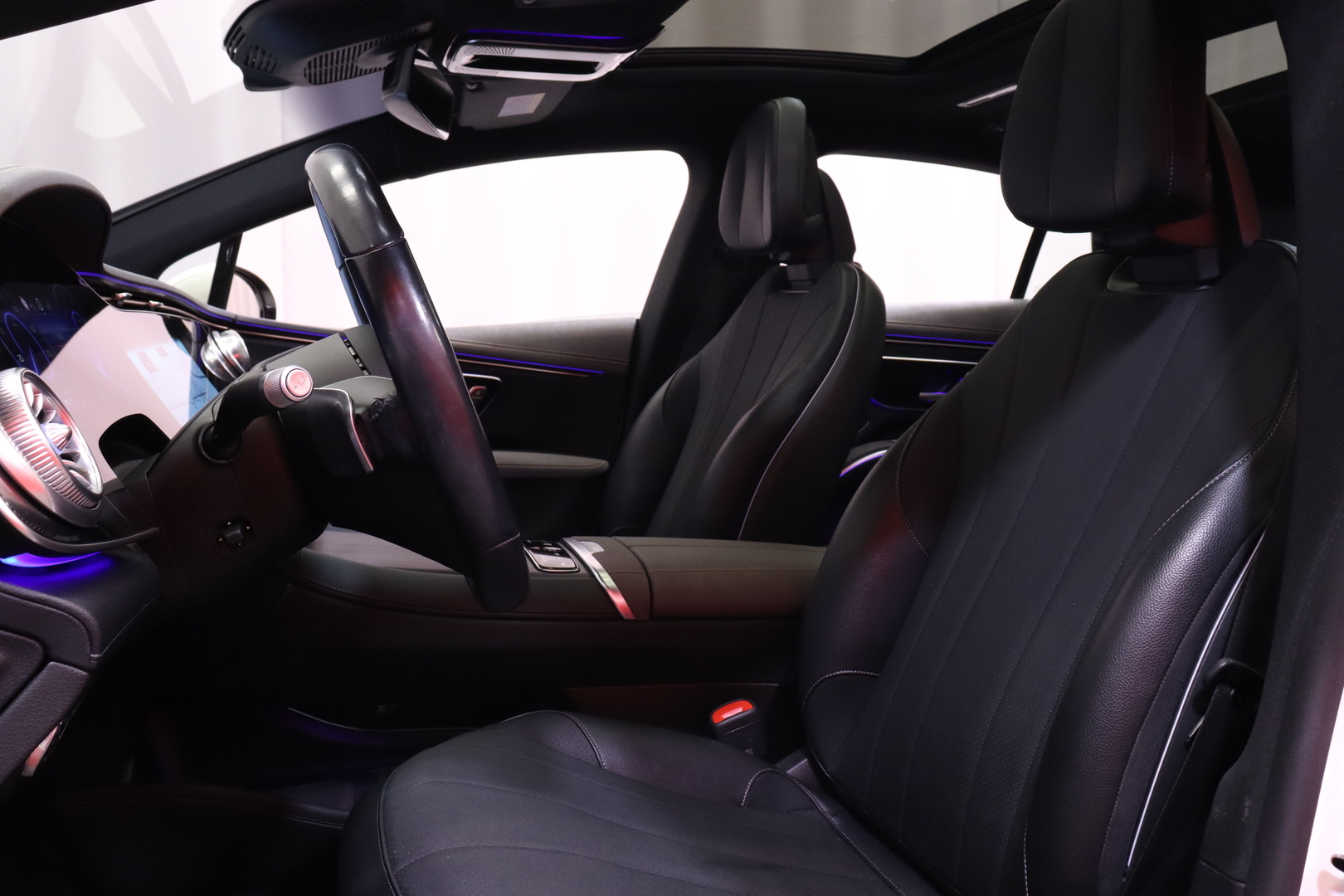 Mercedes-Benz - EQS - 450 4MATIC AMG - Sedan
