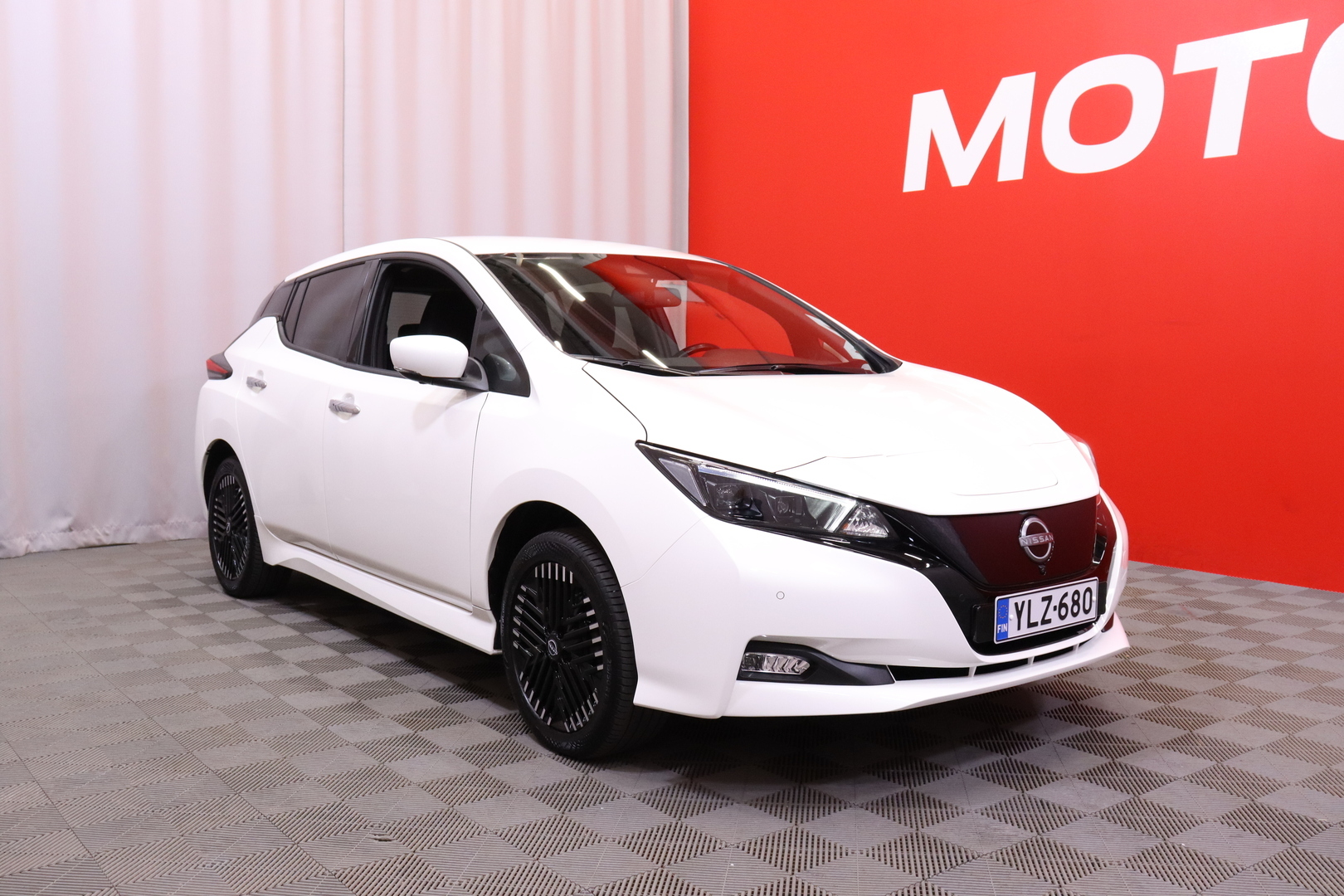 Nissan - Leaf - e+ N-Connecta 59 kWh LED FI - Viistoperä
