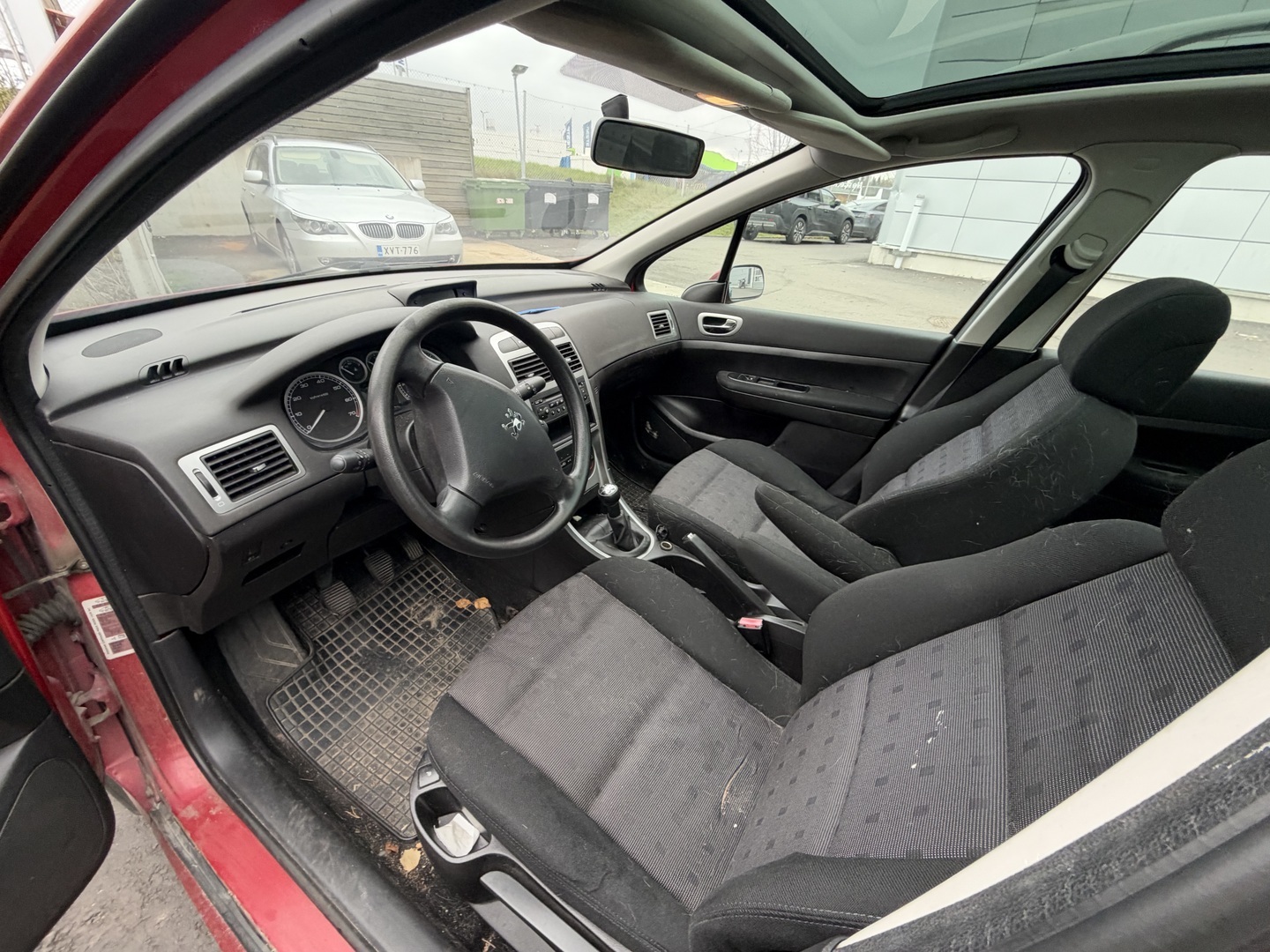 Peugeot - 307 - 5D 307 SW 1.6I-3HNFUB/271 - Tila-auto
