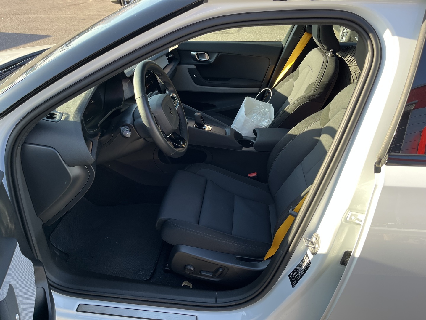 Polestar - 2 - Engineered BST 270 Edition, 350kW, 78kWh - Viistoperä
