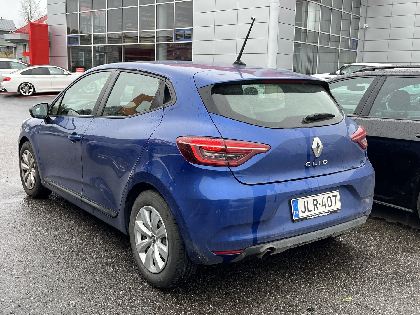 Renault - Clio - SCe 75 Life - Viistoperä