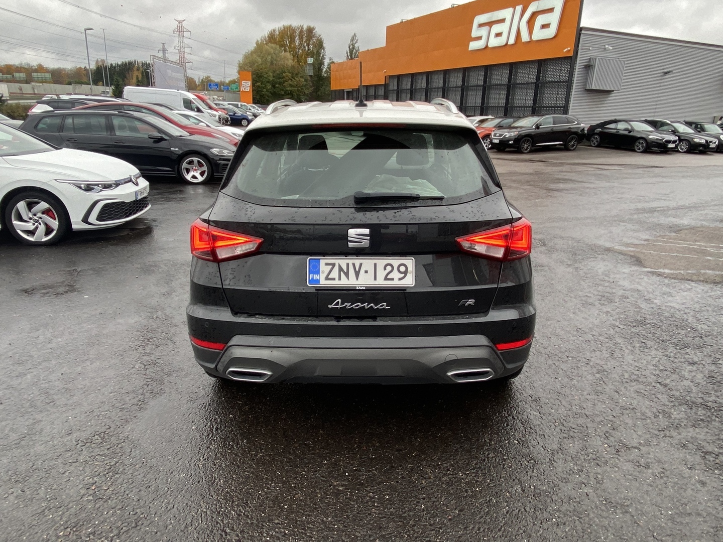 Seat - Arona - 1,0 EcoTSI 110 FR - Viistoperä