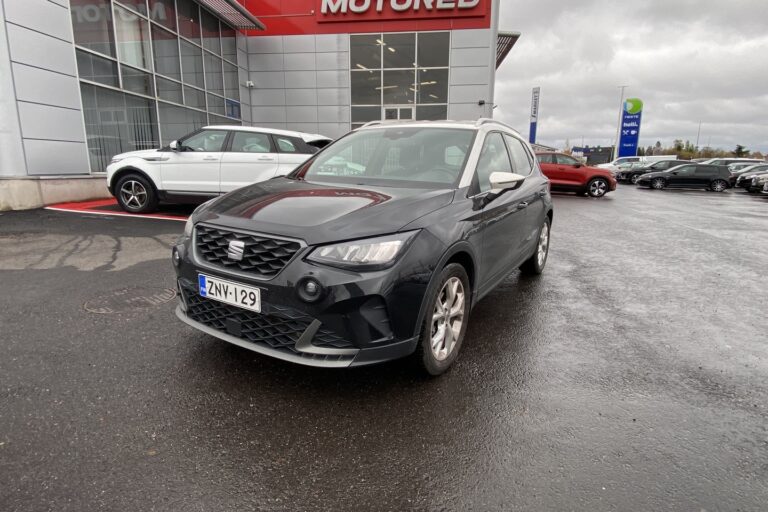 Seat - Arona - 1,0 EcoTSI 110 FR - Viistoperä