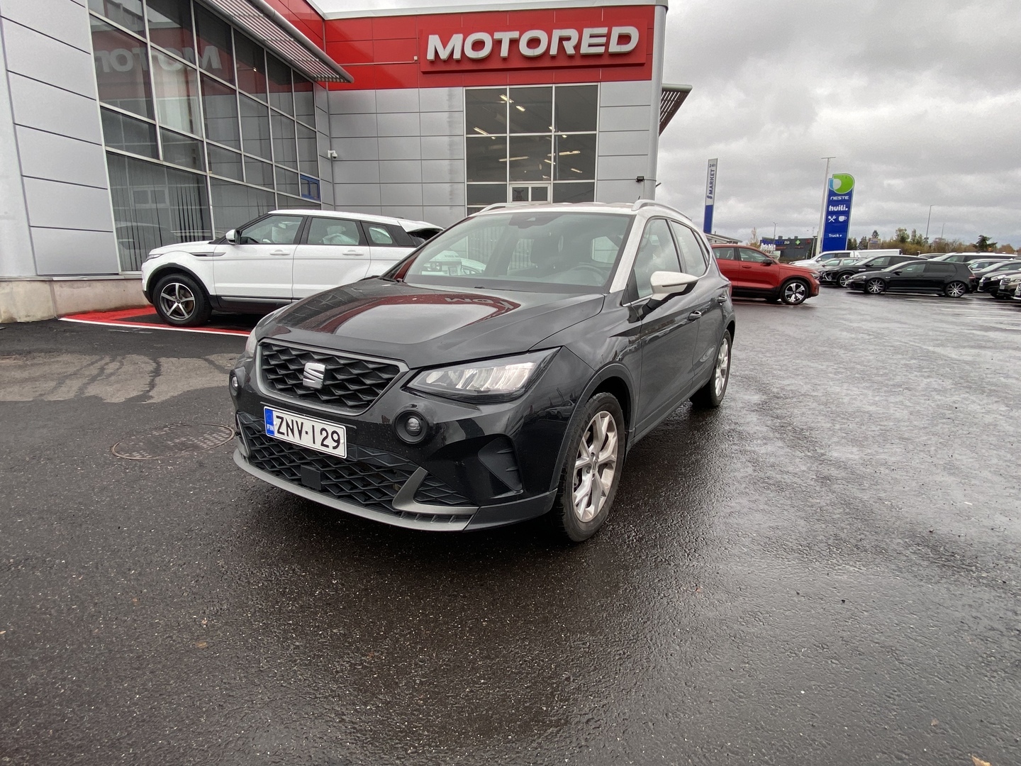 Seat - Arona - 1,0 EcoTSI 110 FR - Viistoperä