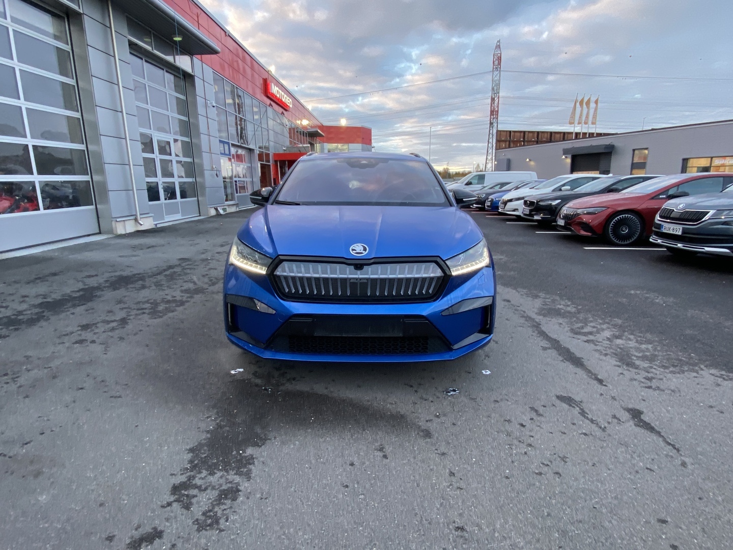 Skoda - Enyaq - 80x 4x4 SportLine iV - Maastoauto