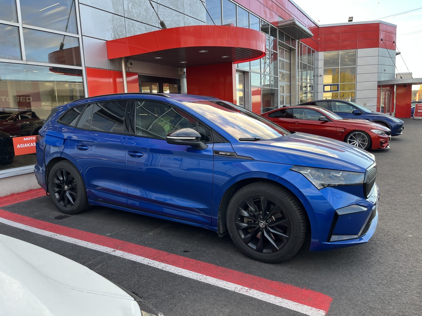 Skoda - Enyaq - 80x 4x4 SportLine iV - Maastoauto