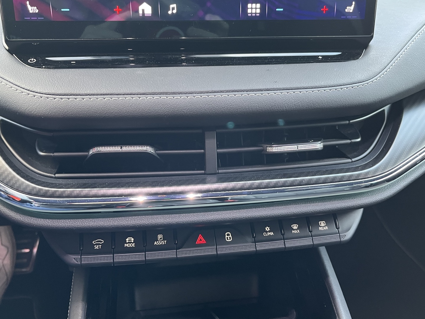 Skoda - Enyaq - 80x 4x4 SportLine iV - Maastoauto