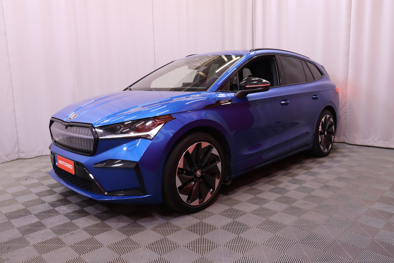 Skoda - Enyaq - 80x 4x4 Sportline iV - Maastoauto