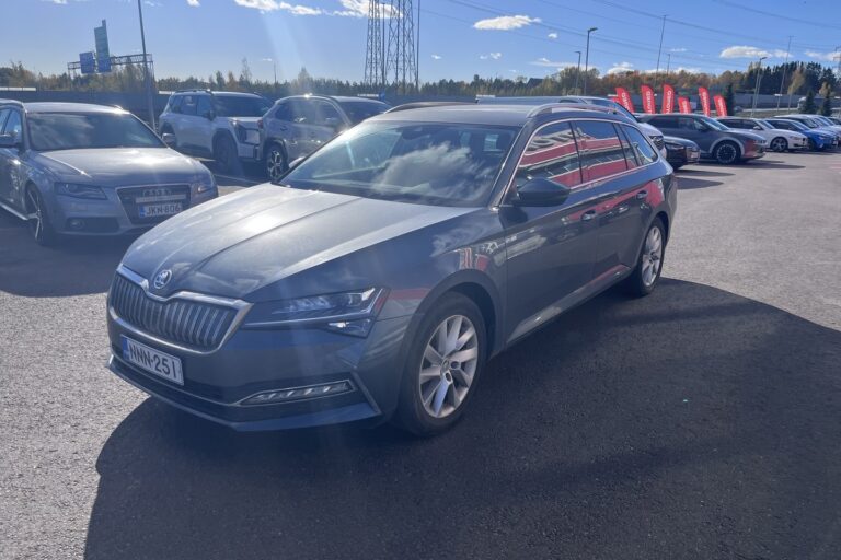 Skoda - Superb - Combi 1,4 TSI ACT Style DSG Autom. - Farmari
