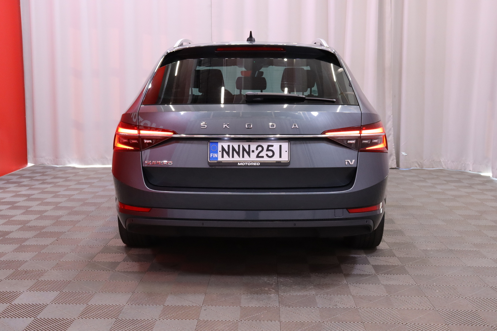 Skoda - Superb - Combi 1,4 TSI PHEV Style iV DSG Autom. - Farmari