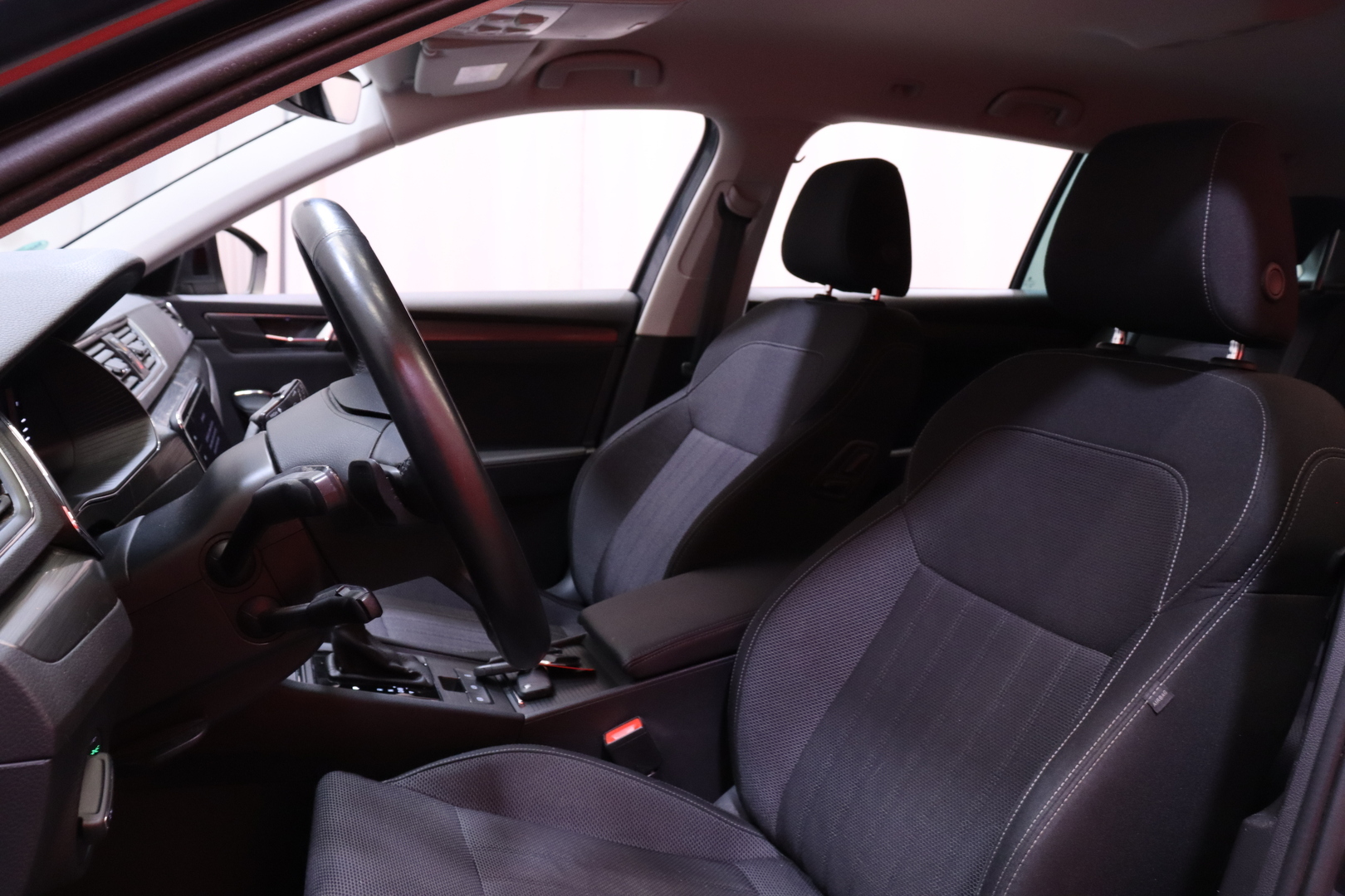 Skoda - Superb - Combi 1,4 TSI PHEV Style iV DSG Autom. - Farmari