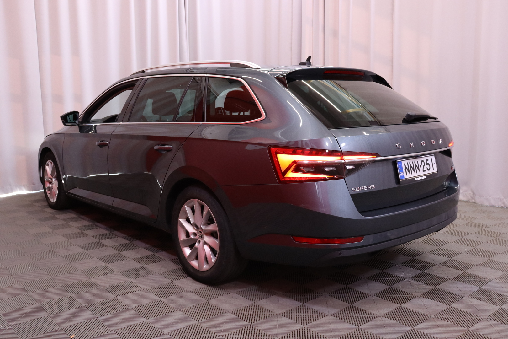 Skoda Superb 2020, bild 5/39