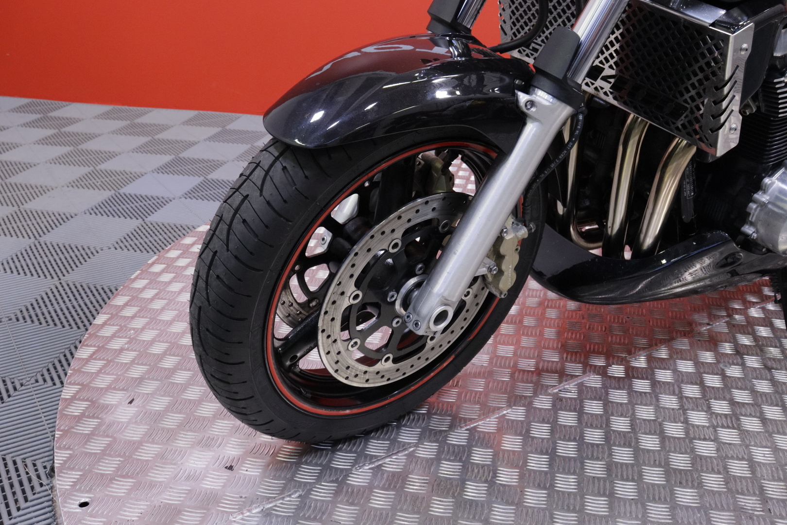 Suzuki - GSX - 1400 // Blackwidow / Säädettävät kahvat // - Moottoripyörä