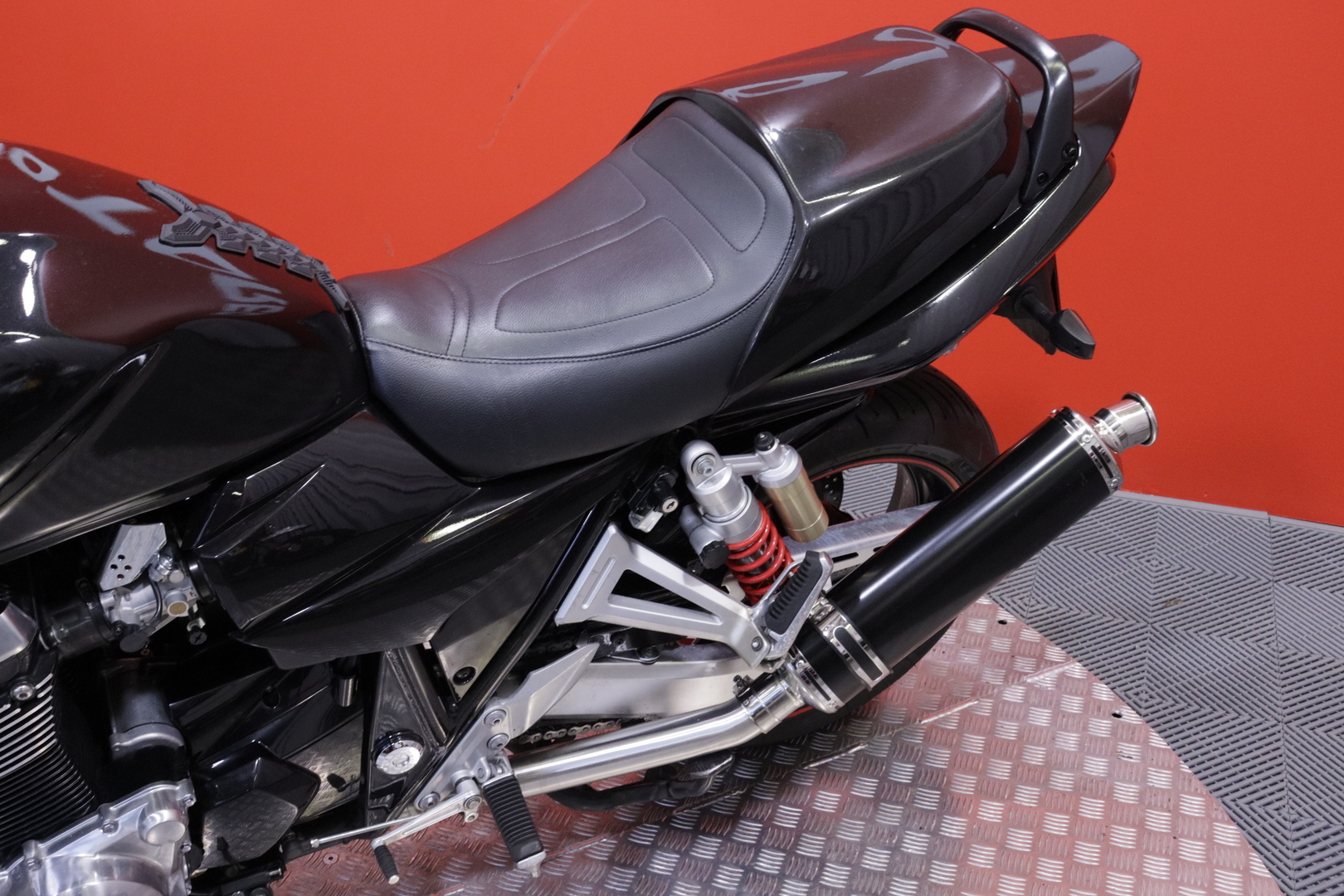 Suzuki - GSX - 1400 // Blackwidow / Säädettävät kahvat // - Moottoripyörä