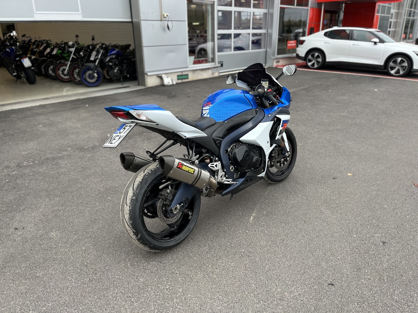 Suzuki - GSX-R - 1000 // Akrapovic! / Suomi-Pyörä / Huoltokirja // - Moottoripyörä