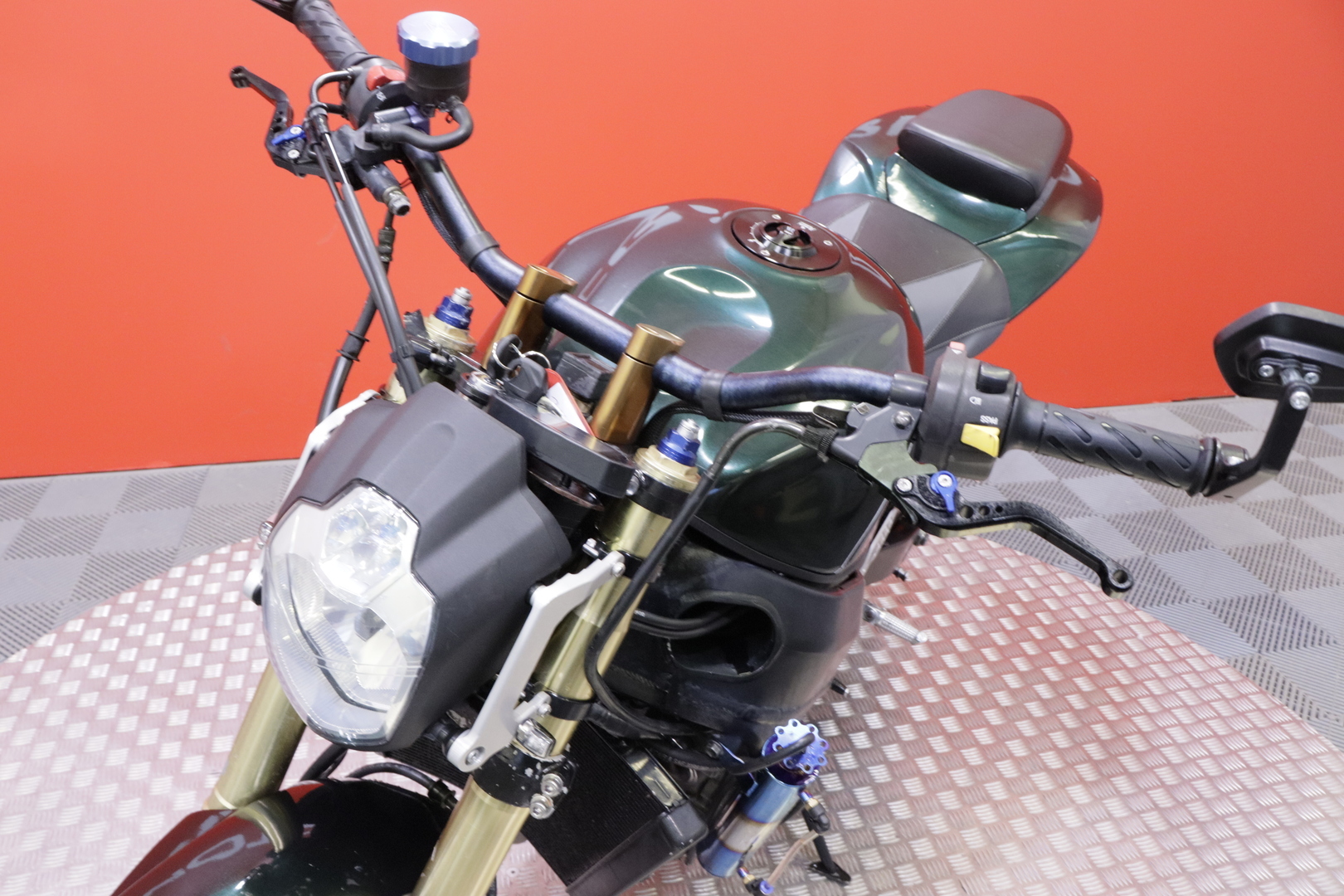 Suzuki - GSX-R - 750 // Myydään eniten tarjoavalle huutokaupat.com // - Moottoripyörä