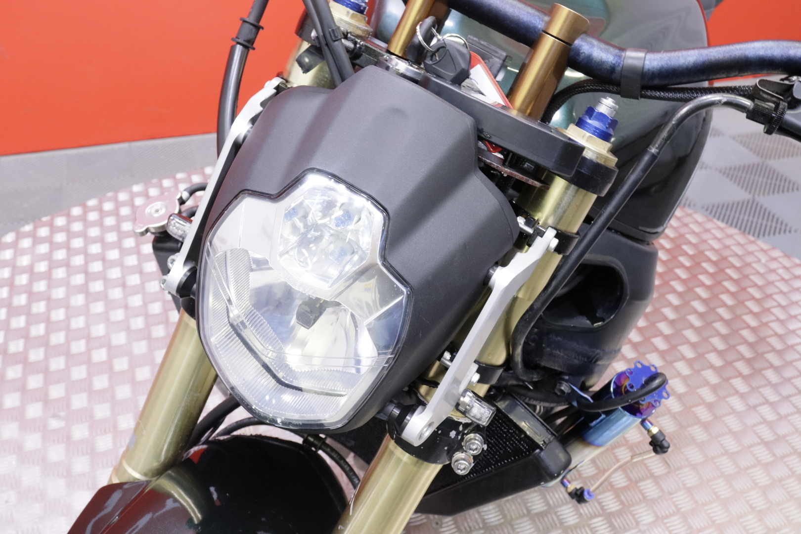 Suzuki - GSX-R - 750 // Myydään eniten tarjoavalle huutokaupat.com // - Moottoripyörä