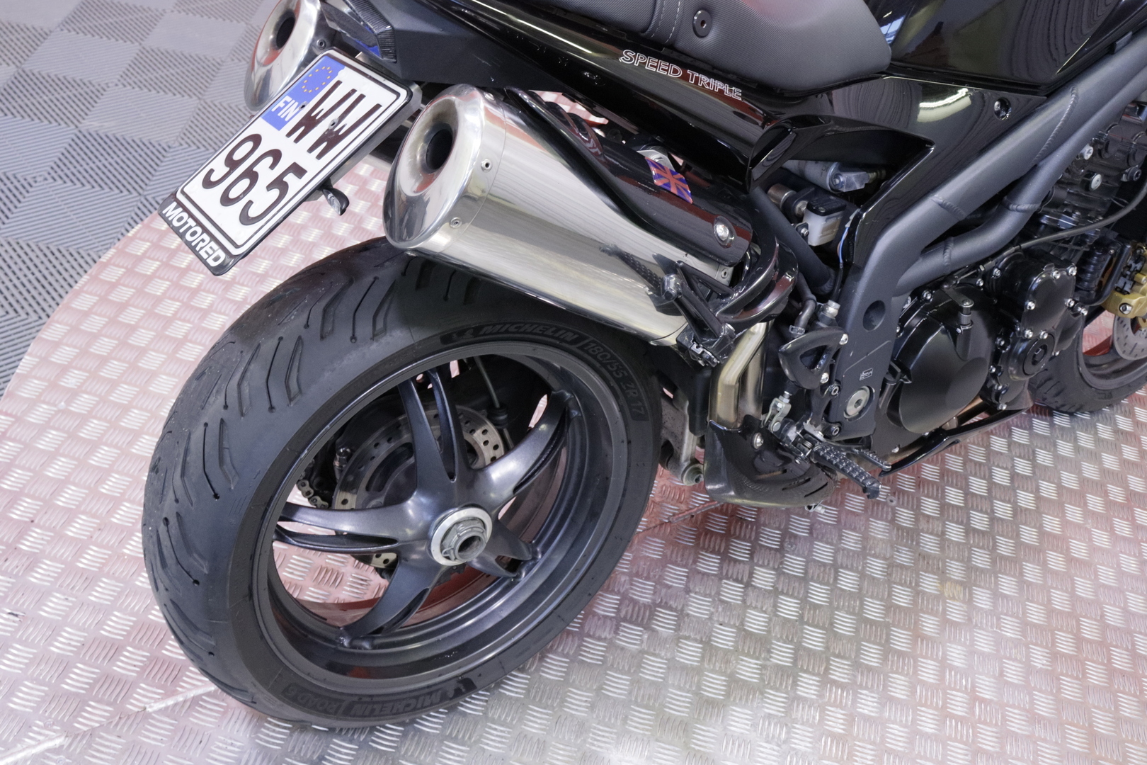 TRIUMPH - SPEED TRIPLE - // Myydään huutokaupat.com! // - Moottoripyörä