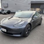 Tesla - Model 3 - Long Range - Sedan