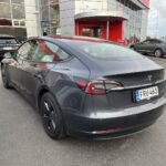Tesla - Model 3 - Long Range - Sedan