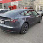 Tesla - Model 3 - Long Range - Sedan