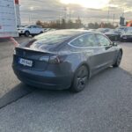 Tesla - Model 3 - Standard RWD Plus - Sedan