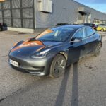 Tesla - Model 3 - Standard RWD Plus - Sedan
