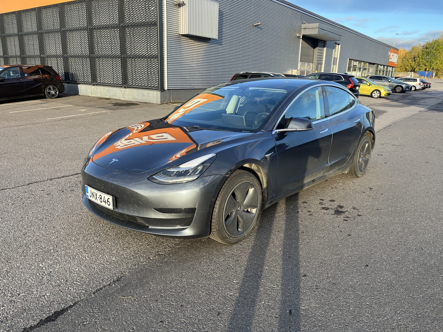 Tesla - Model 3 - Standard RWD Plus - Sedan