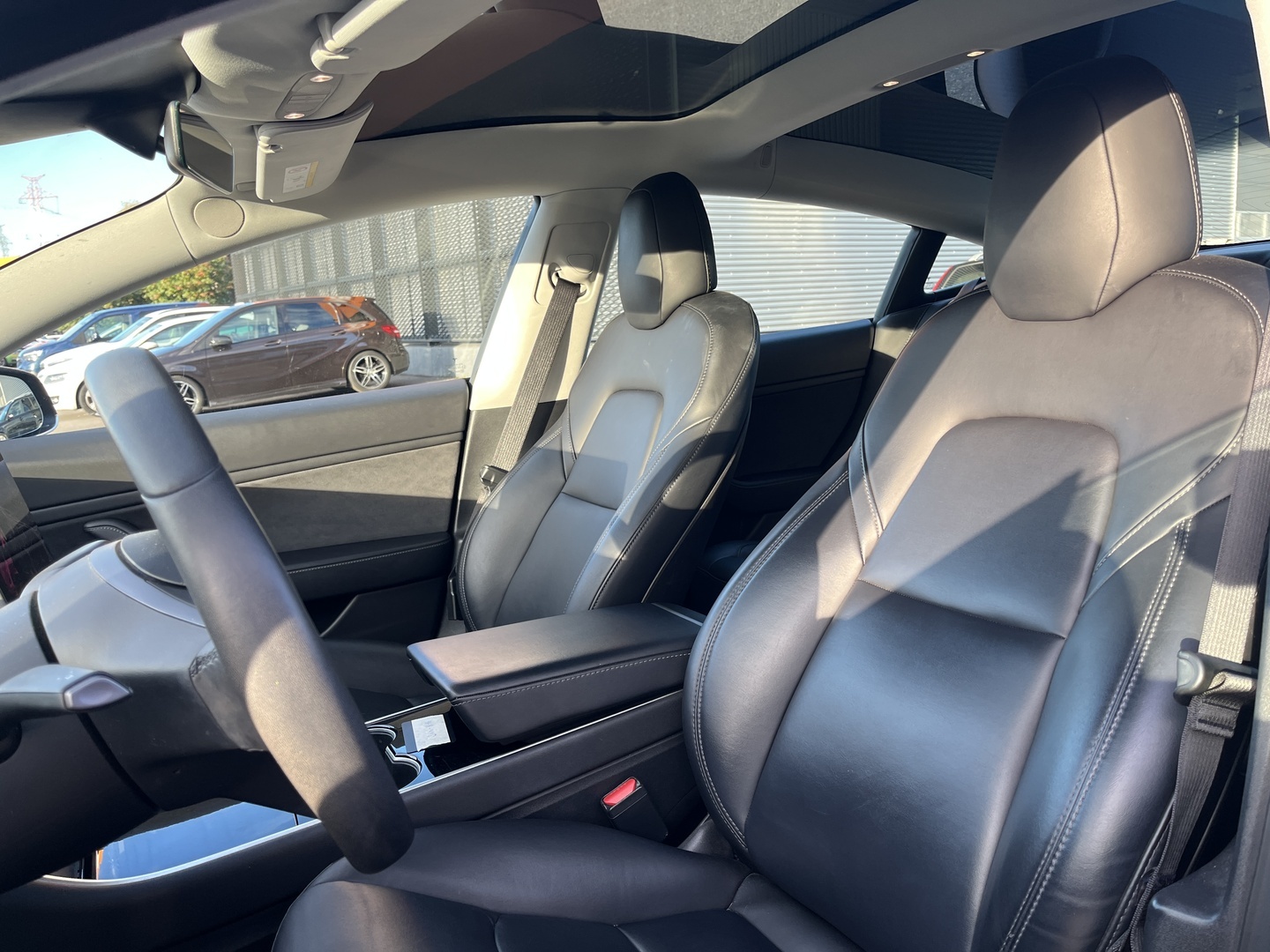 Tesla - Model 3 - Standard RWD Plus - Sedan