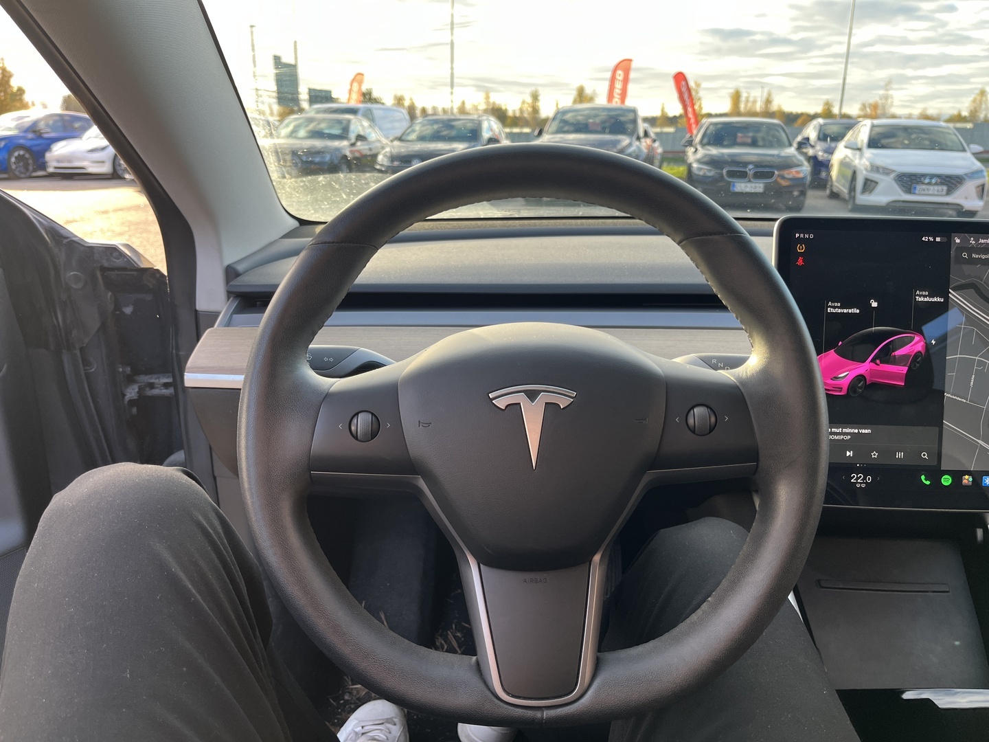Tesla - Model 3 - Standard RWD Plus - Sedan