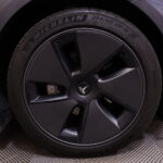 Tesla - Model 3 - Standard Range Plus - Sedan