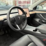 Tesla - Model 3 - Long Range - Sedan