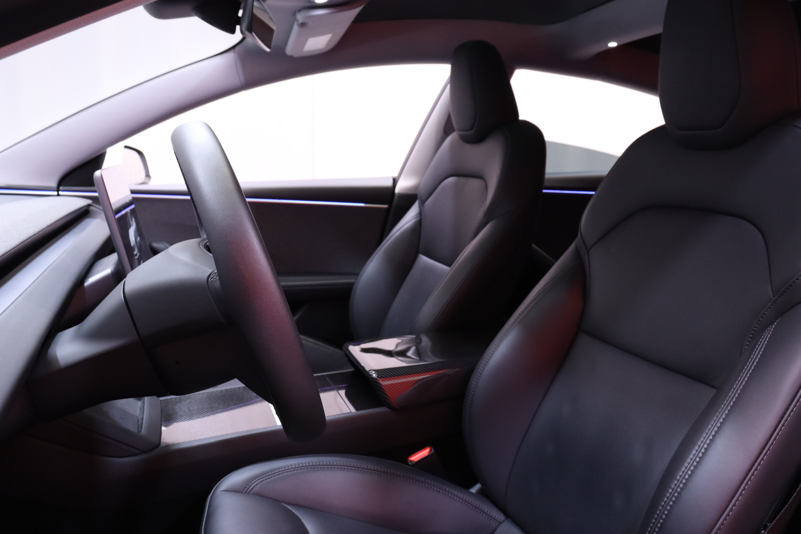 Tesla - Model 3 - Rear-Wheel Drive - Sedan