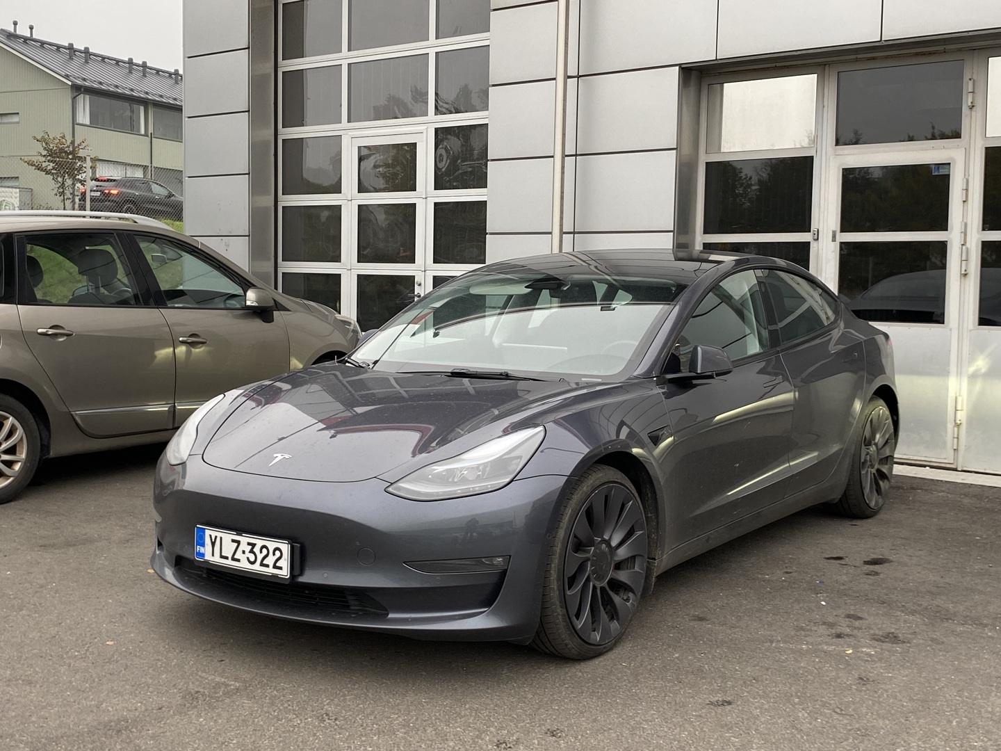 Tesla - Model 3 - Performance - Sedan