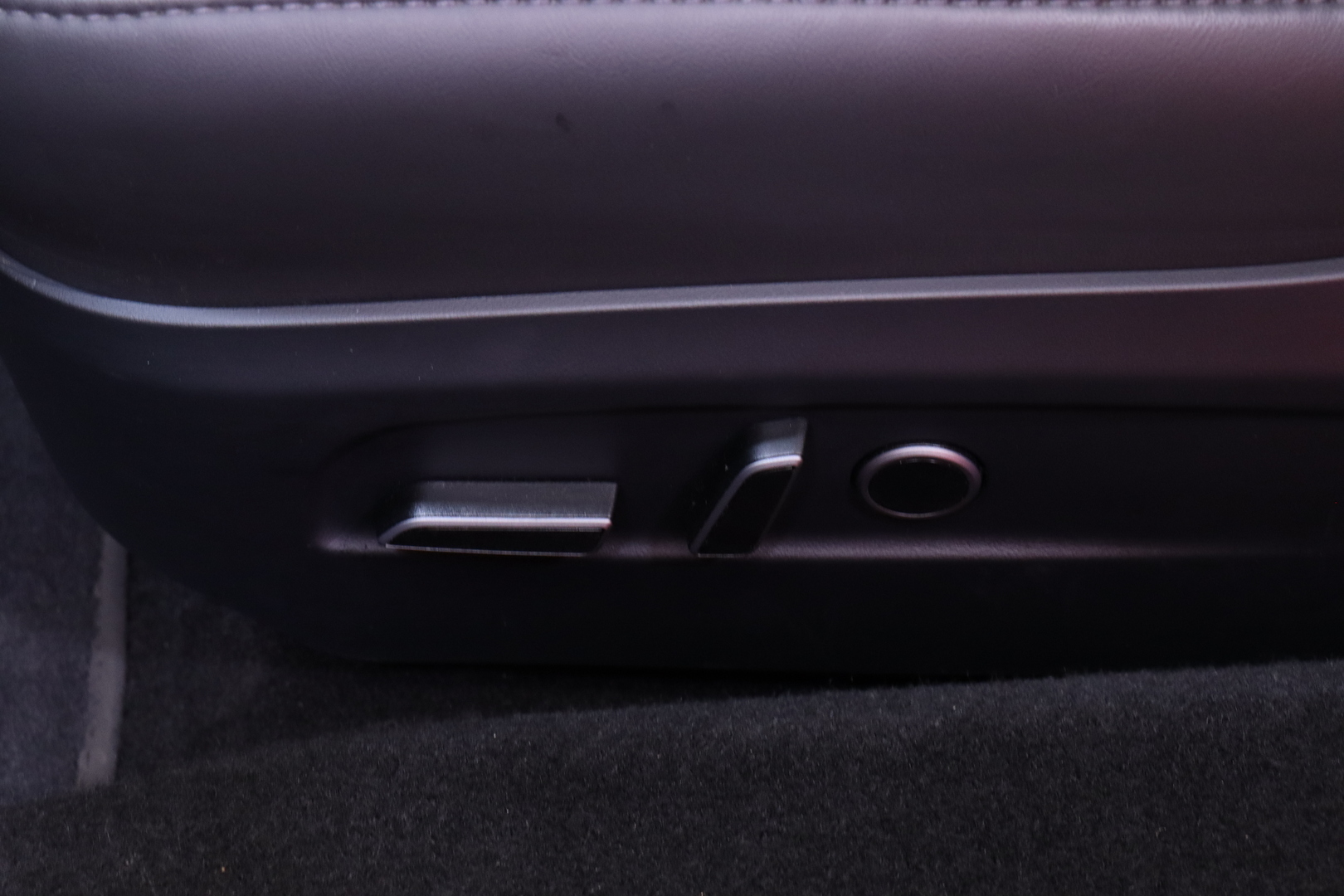 Tesla - Model 3 - Rear-Wheel Drive - Sedan