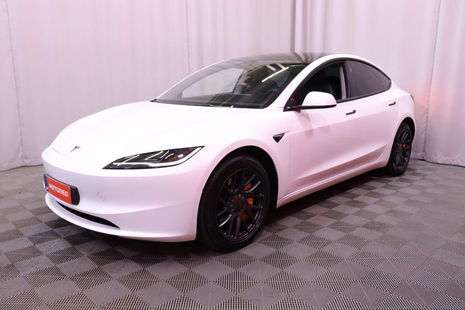 Tesla - Model 3 - Rear-Wheel Drive - Sedan