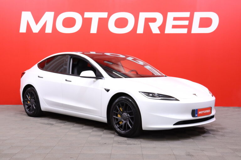 Tesla - Model 3 - RWD Highland - Sedan