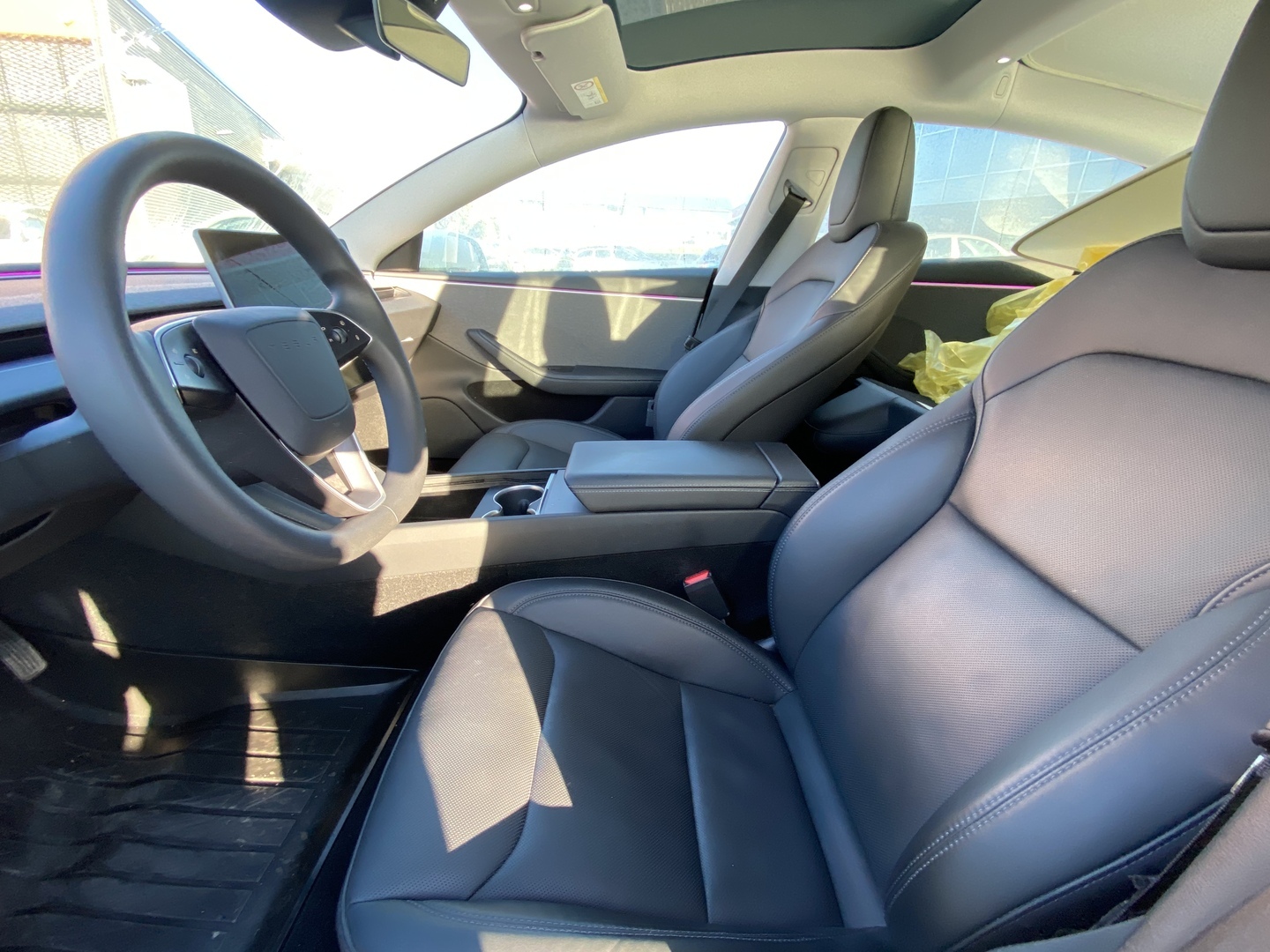 Tesla - Model 3 - RWD Highland - Sedan