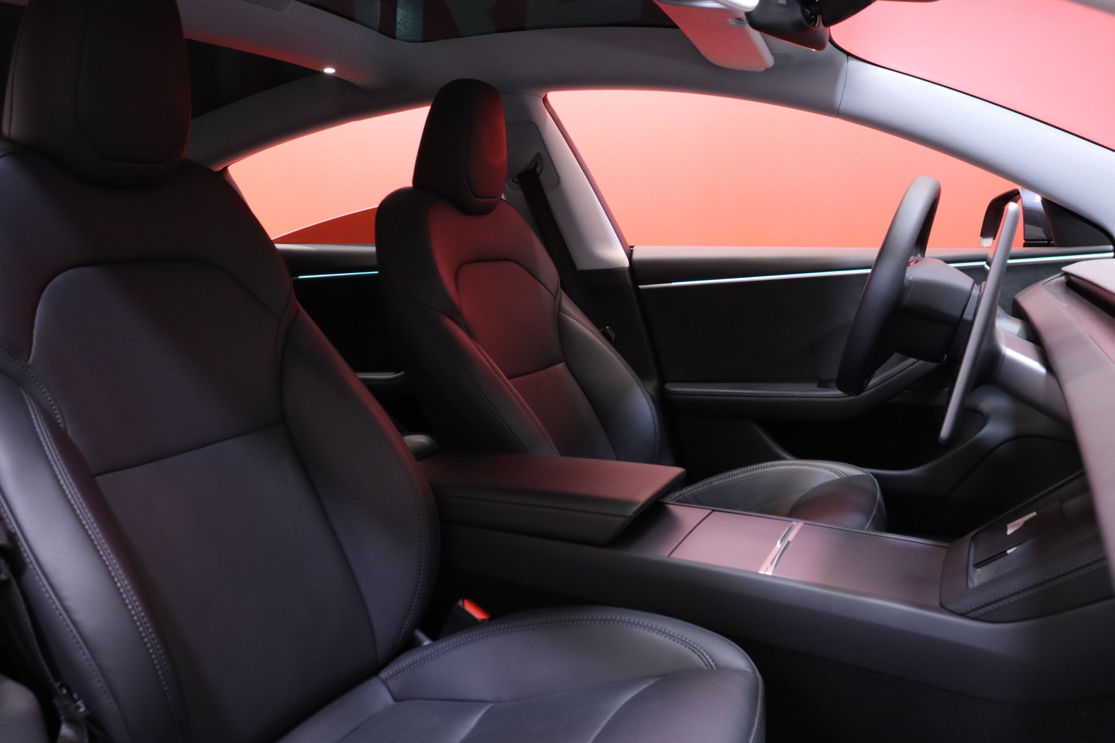 Tesla - Model 3 - Long Range AWD Highland - Sedan