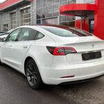 Tesla - Model 3 - Long Range - Sedan