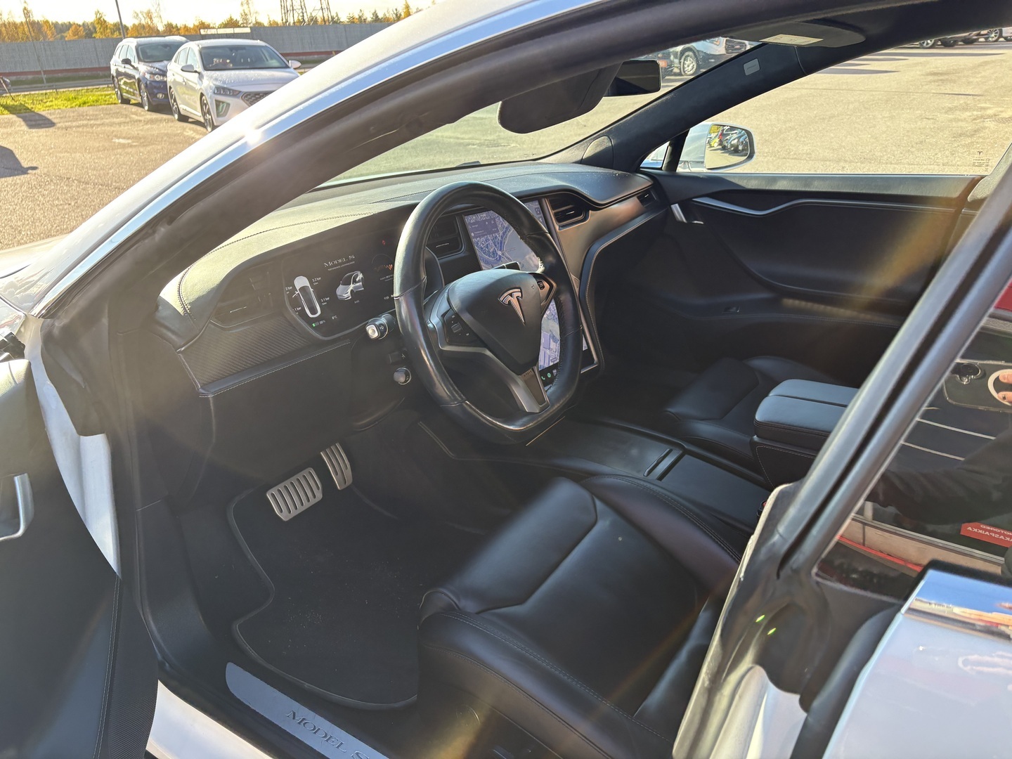 Tesla - Model S - S100D Performance Ludicrous Raven - Viistoperä