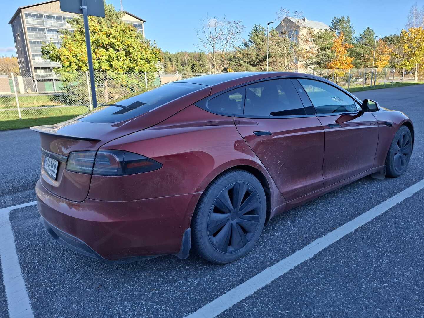 Tesla - Model S - Long Range - Sedan